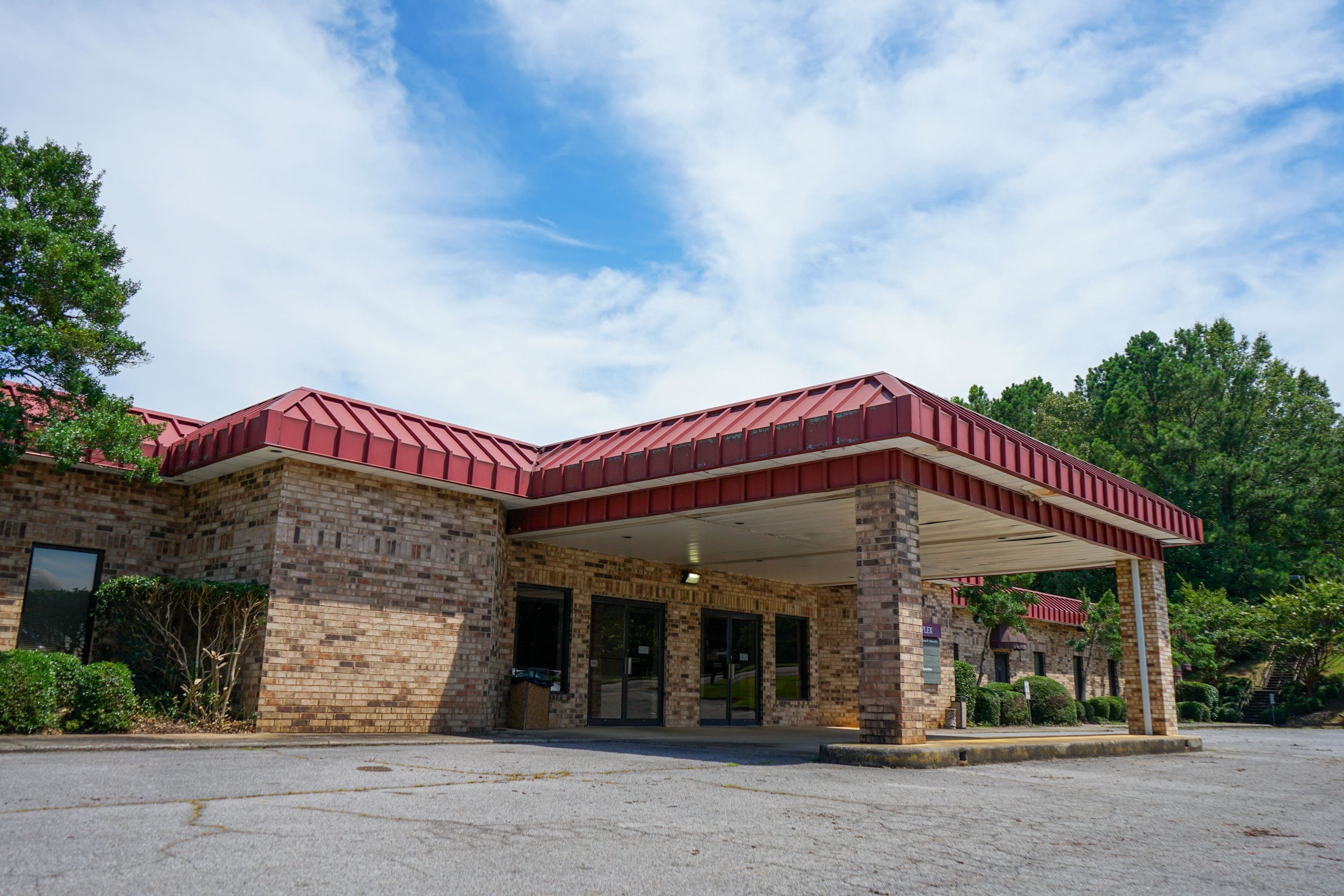Ladiga Family Medicine is accepting primary care patients in Jacksonville, Alabama.