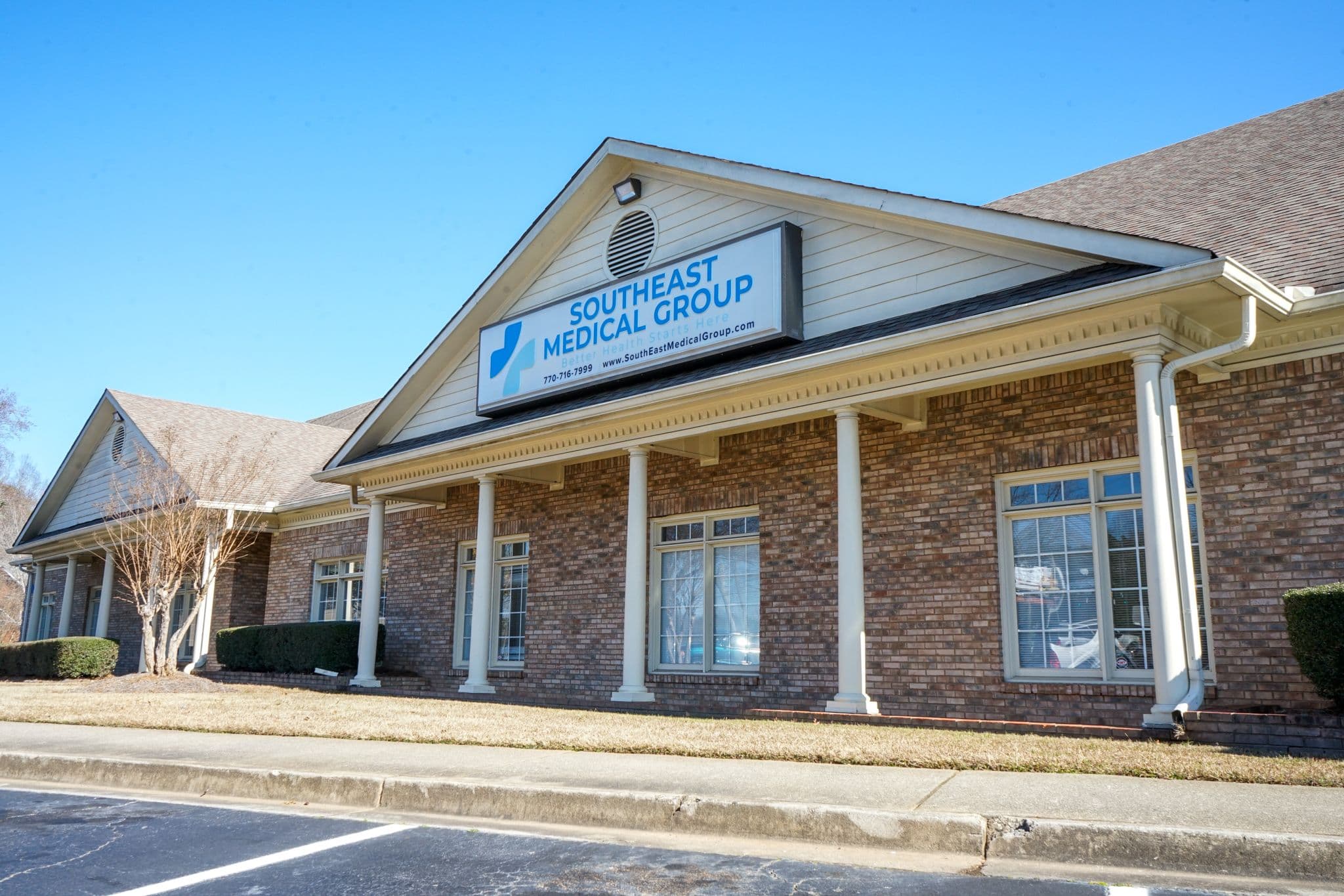 Southeast Medical Group at Fayetteville is a primary care clinic that is accepting new patients in Fayetteville, Georgia.